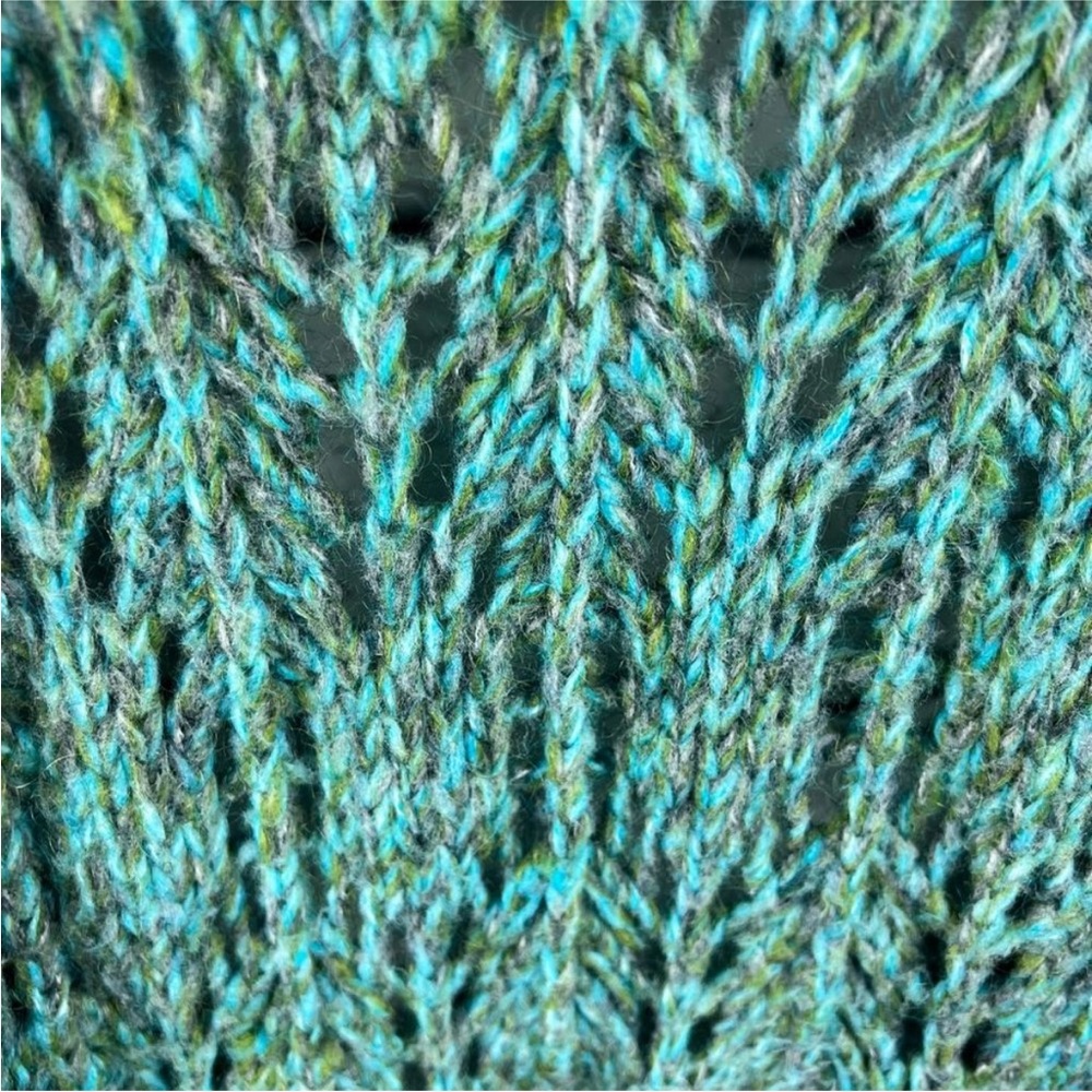 Like new Free People Budapest Dream Crochet duster - Picture 2 of 10